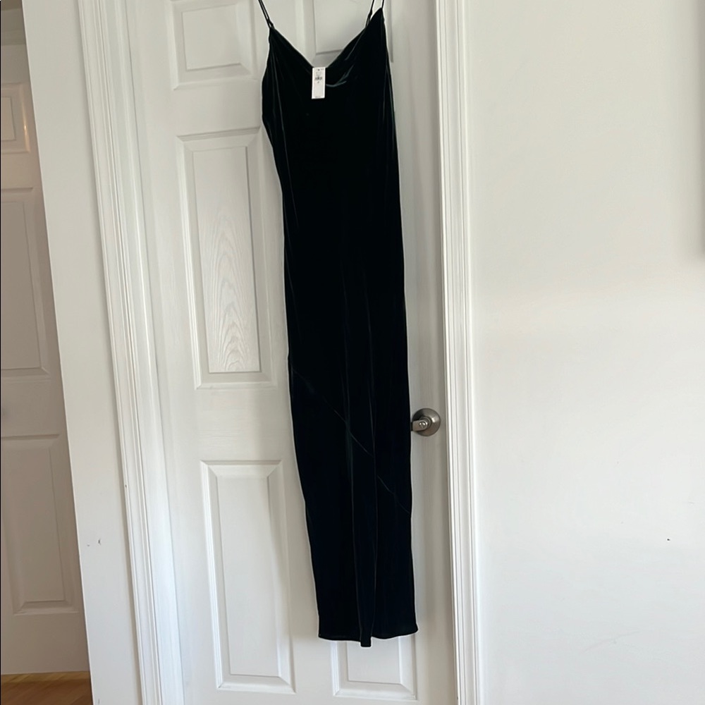 Dark Green Velvet Spaghetti Strap Dress